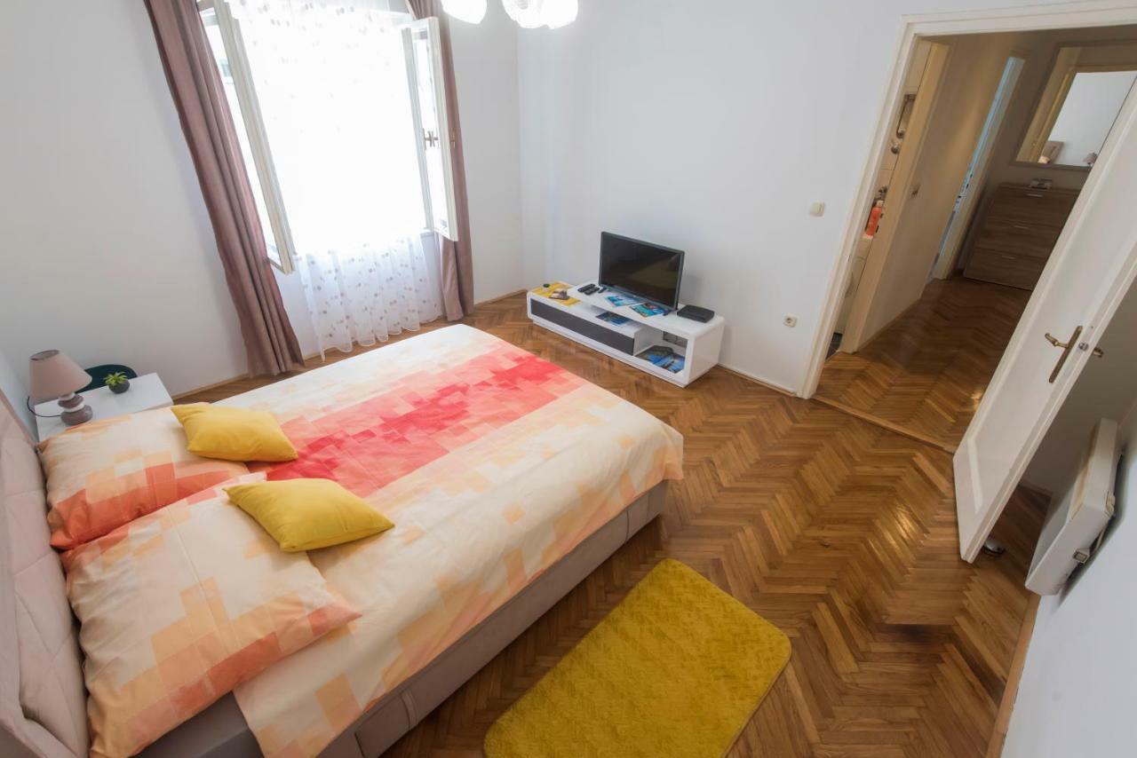 T&M Apartment With Parking In The Old Town Zadar Exterior photo